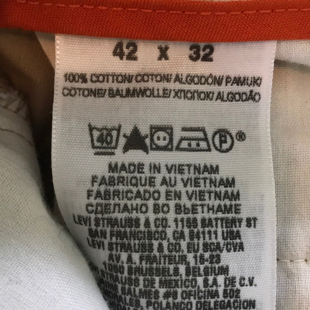 Mens Dockers.Worn Once.Sz:42x32 - Picture 7 of 7